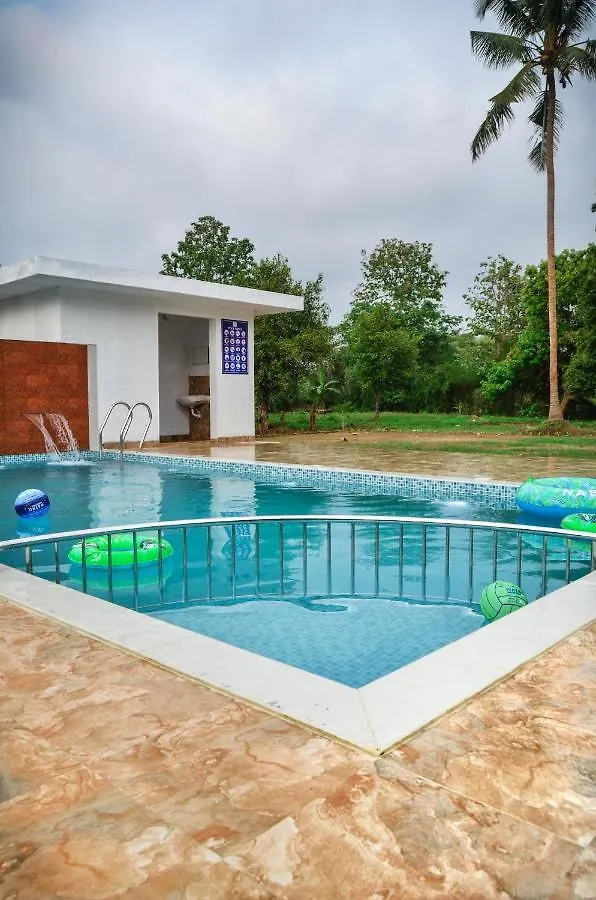 Kochi Nadhiyoram River Retreat הודו