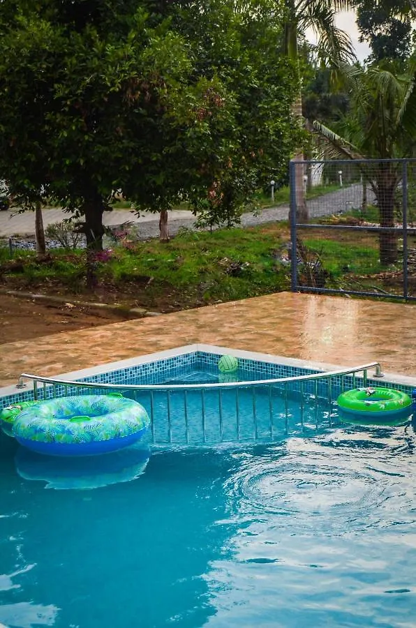 Kochi Nadhiyoram River Retreat 4*,  הודו