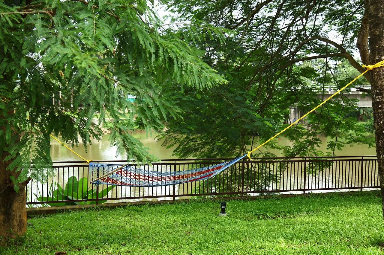 Kochi Nadhiyoram River Retreat